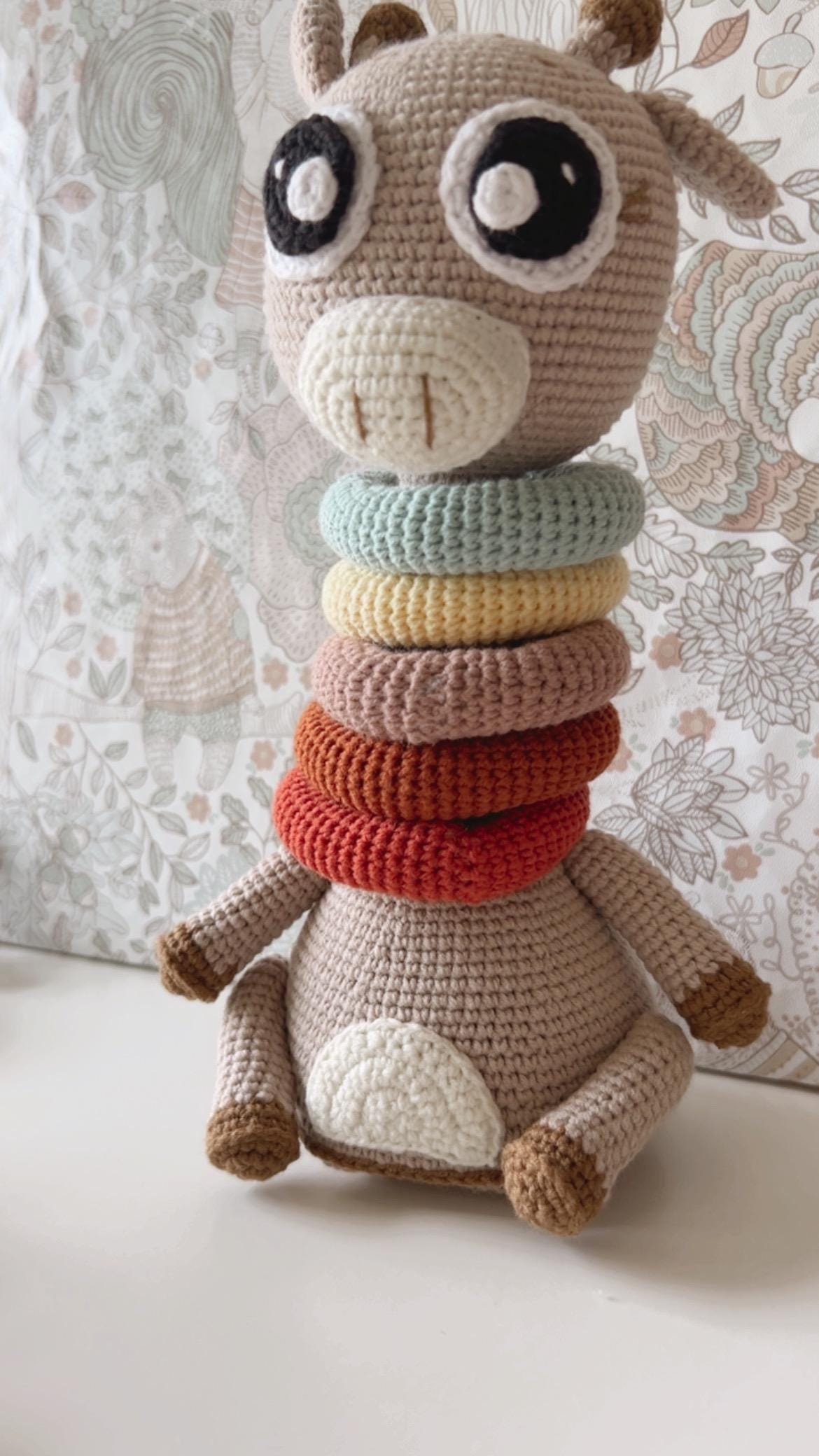Montessori Baby Stacker, Crochet Giraffe Stacker, Baby Room Giraffe Toy