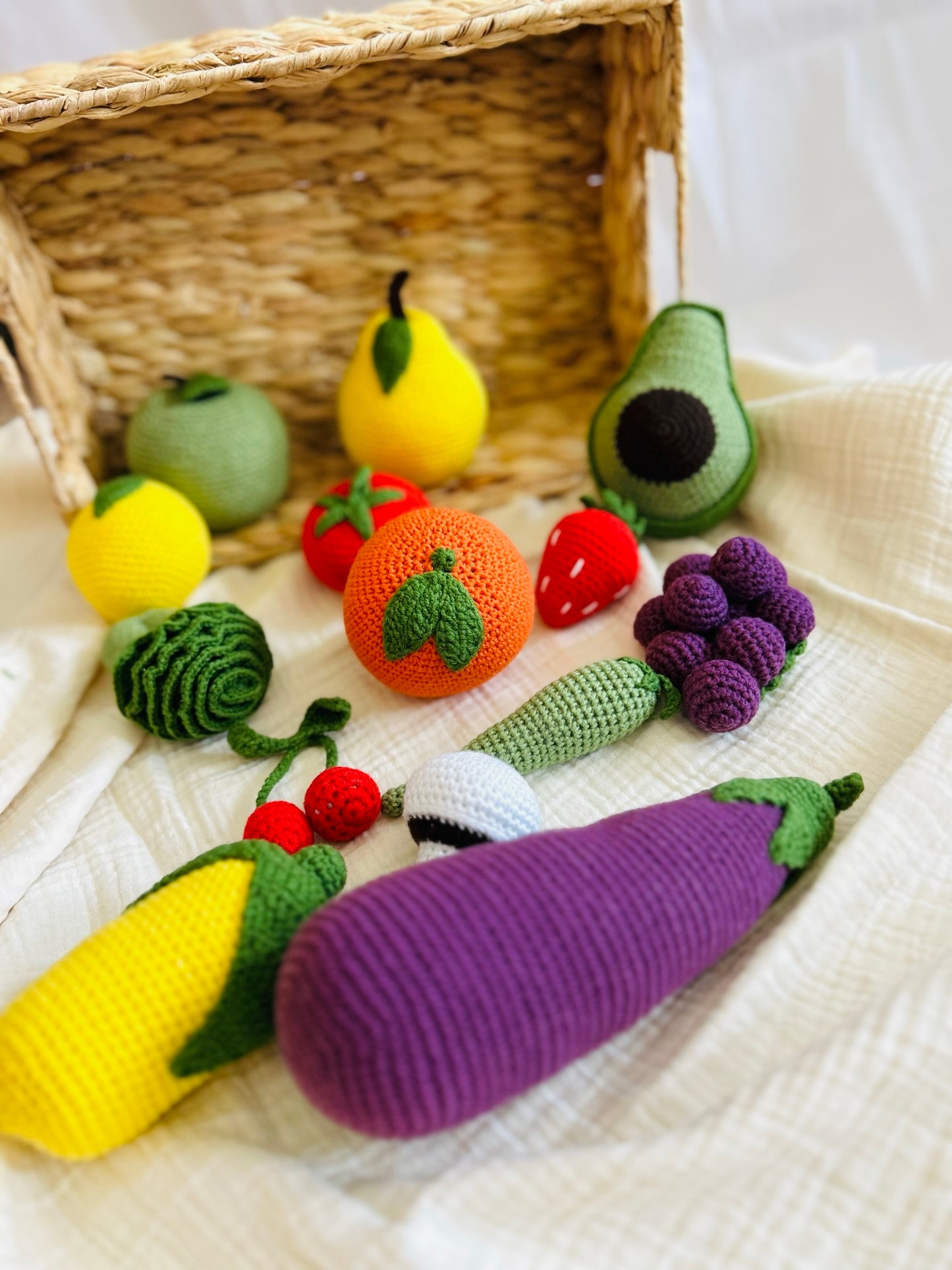 Crochet Pretend Foods, Crochet Fruits and Vegetables, 18 Pieced Handmade Food