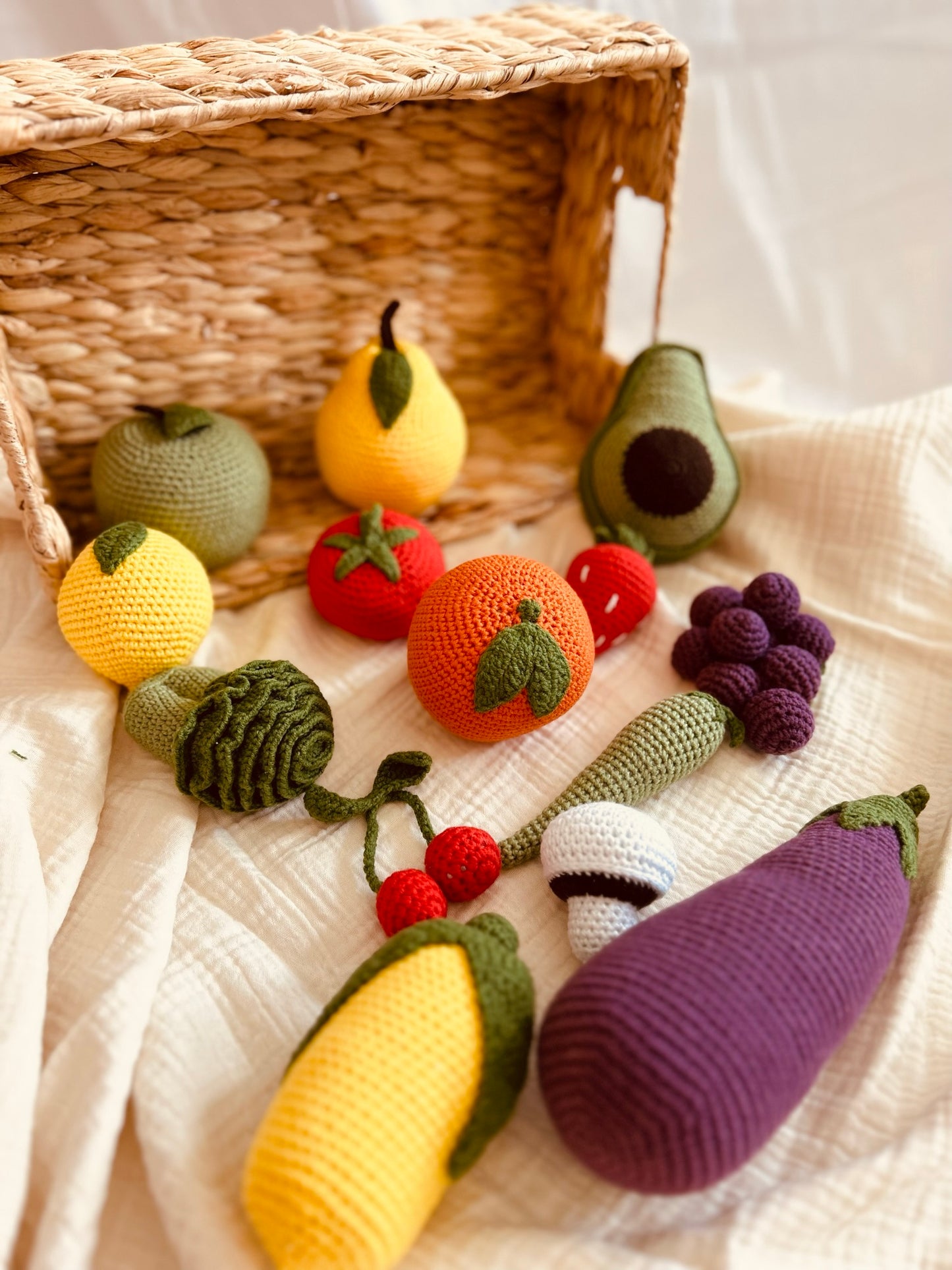 Crochet Pretend Foods, Crochet Fruits and Vegetables, 18 Pieced Handmade Food