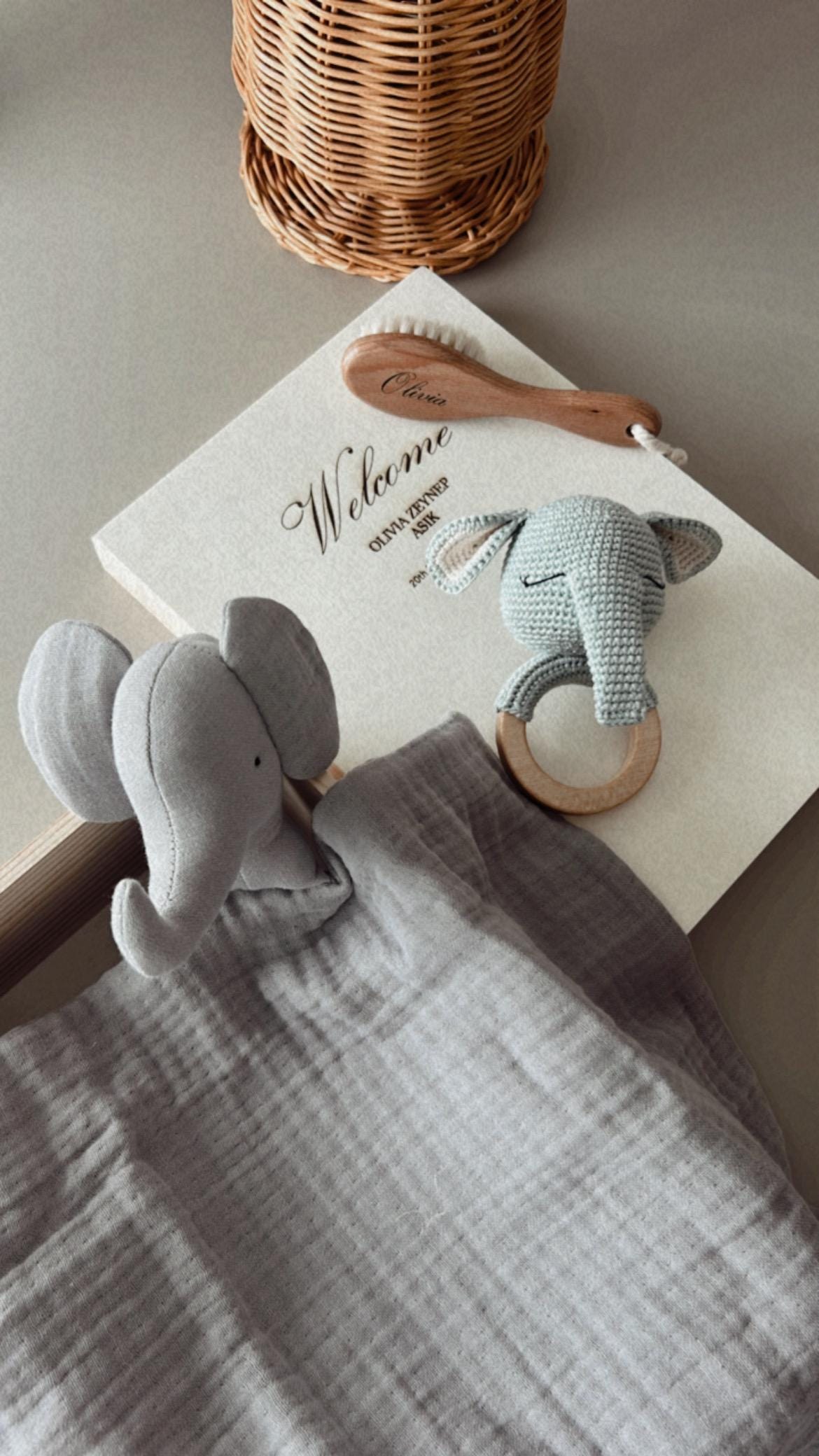 Personalized Baby Gift Box, Customized Baby Keepsake Box, Elephant Themed Gift Box