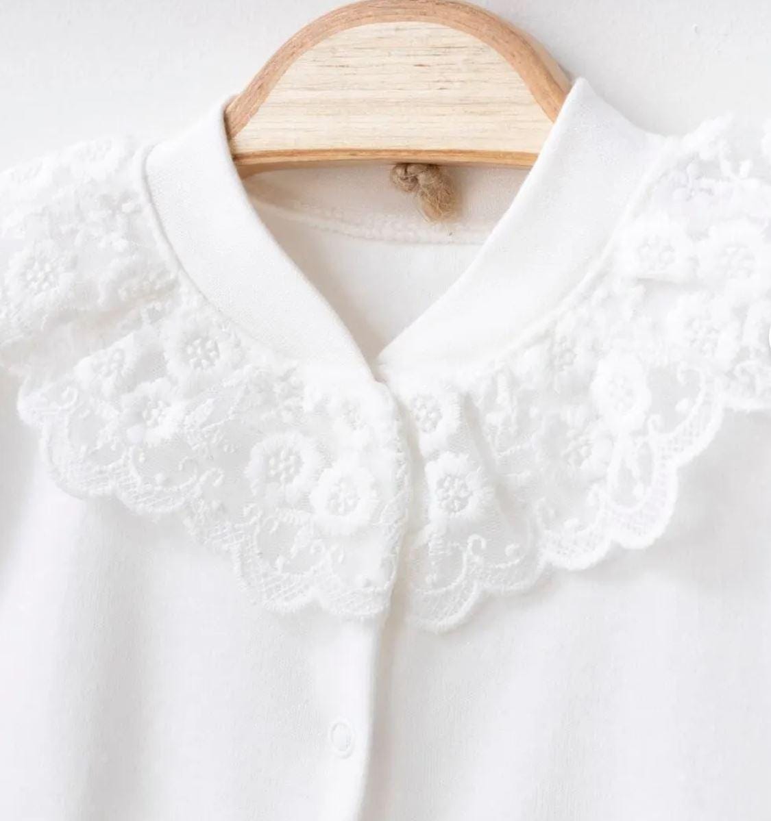 White Baptism Dress for a Baby Girl with Lace 3-6M, Elegant Lace Christening Gown, 4 Pc Christening Set for Baby Girl