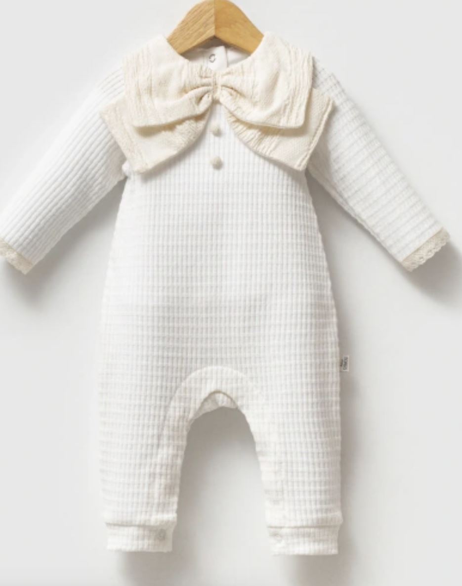 Cream Bow Knit Collar Baby Romper – Elegant Cotton Outfit