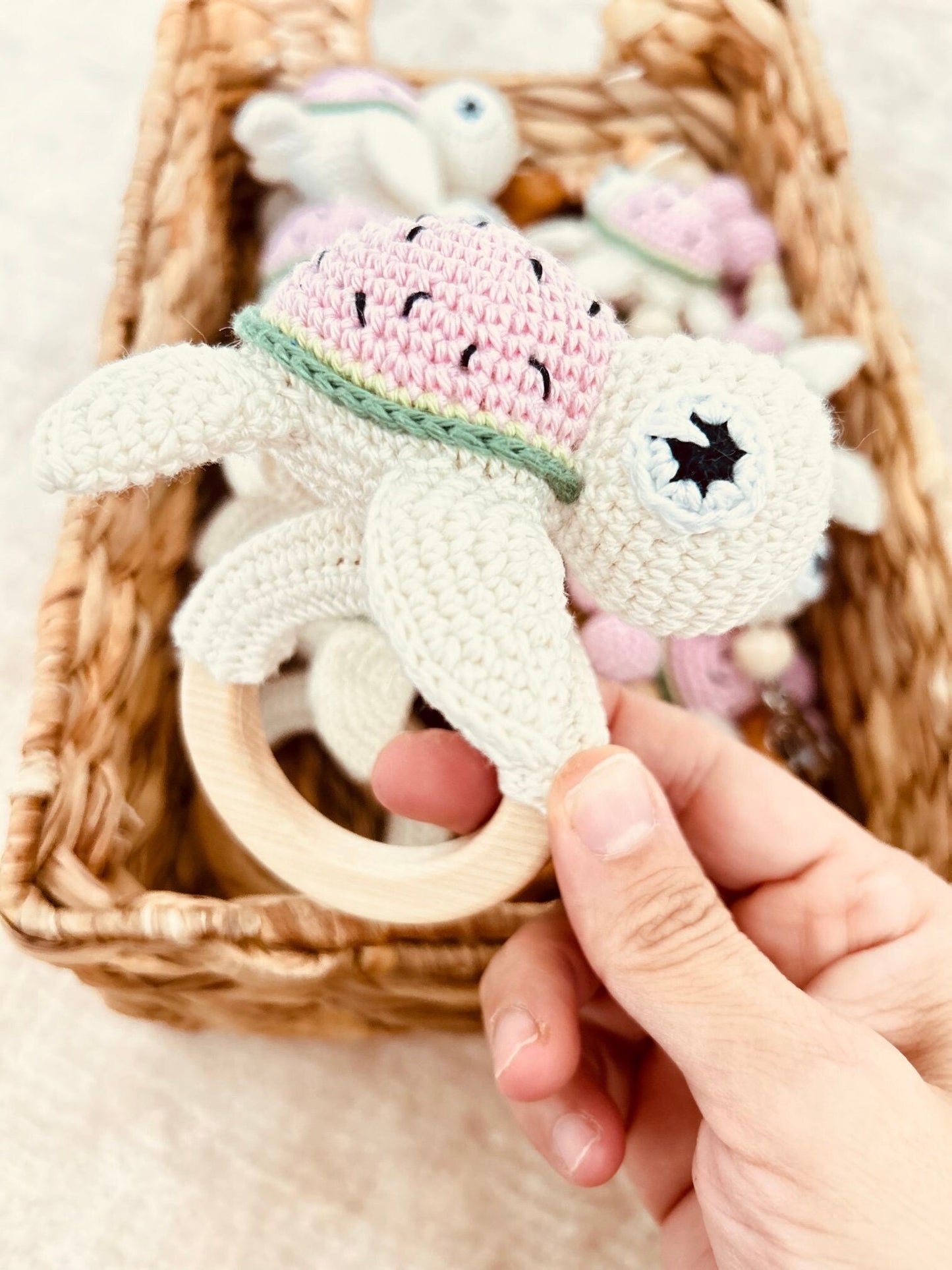 Gift for Newborn, Crochet Rattle, Baby Shower Gift, Turtle Rattle/teether