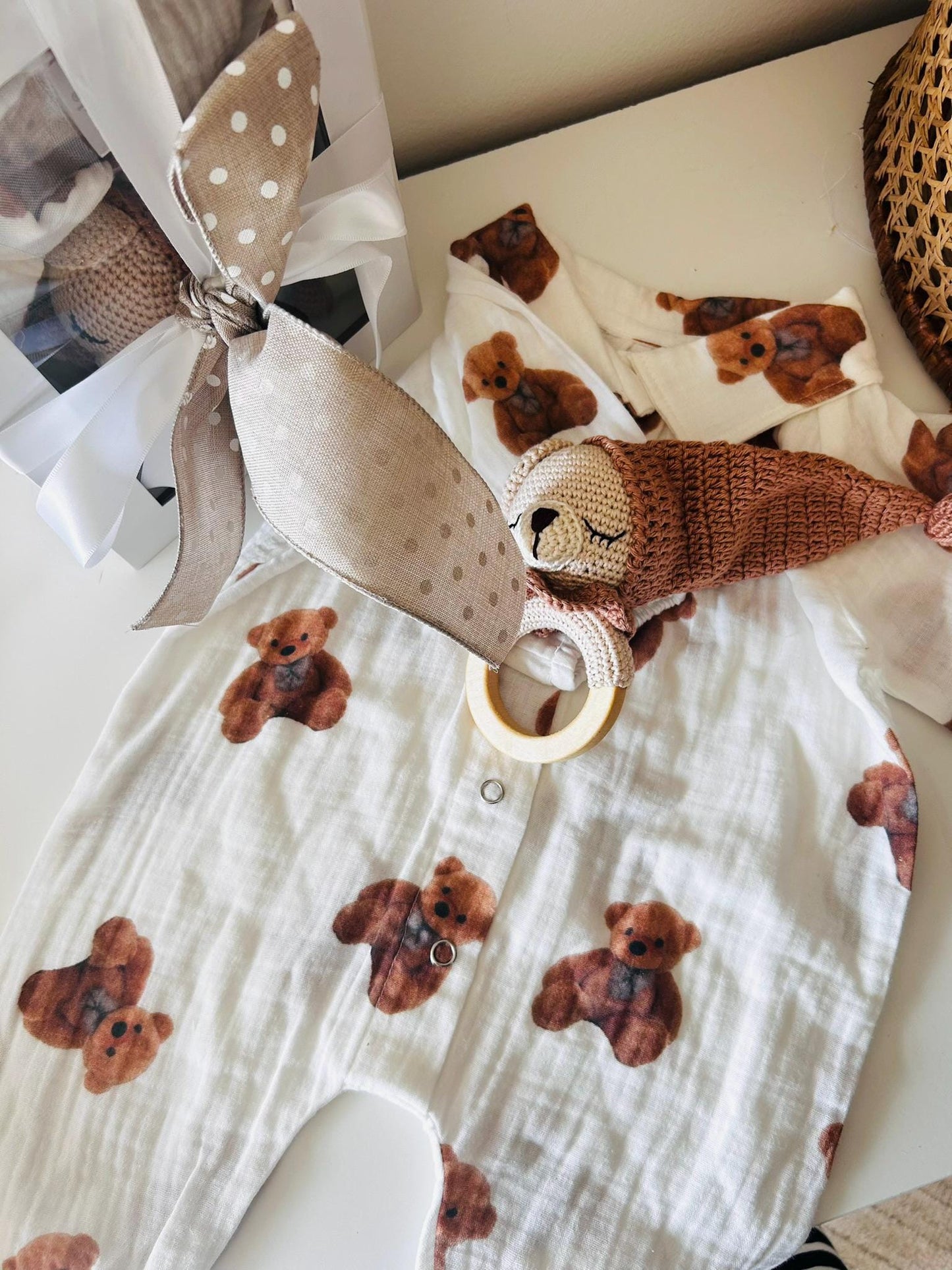 Baby Gift Set, Baby Bear Themed Gift Set, Muslin Baby Romper Gift Set