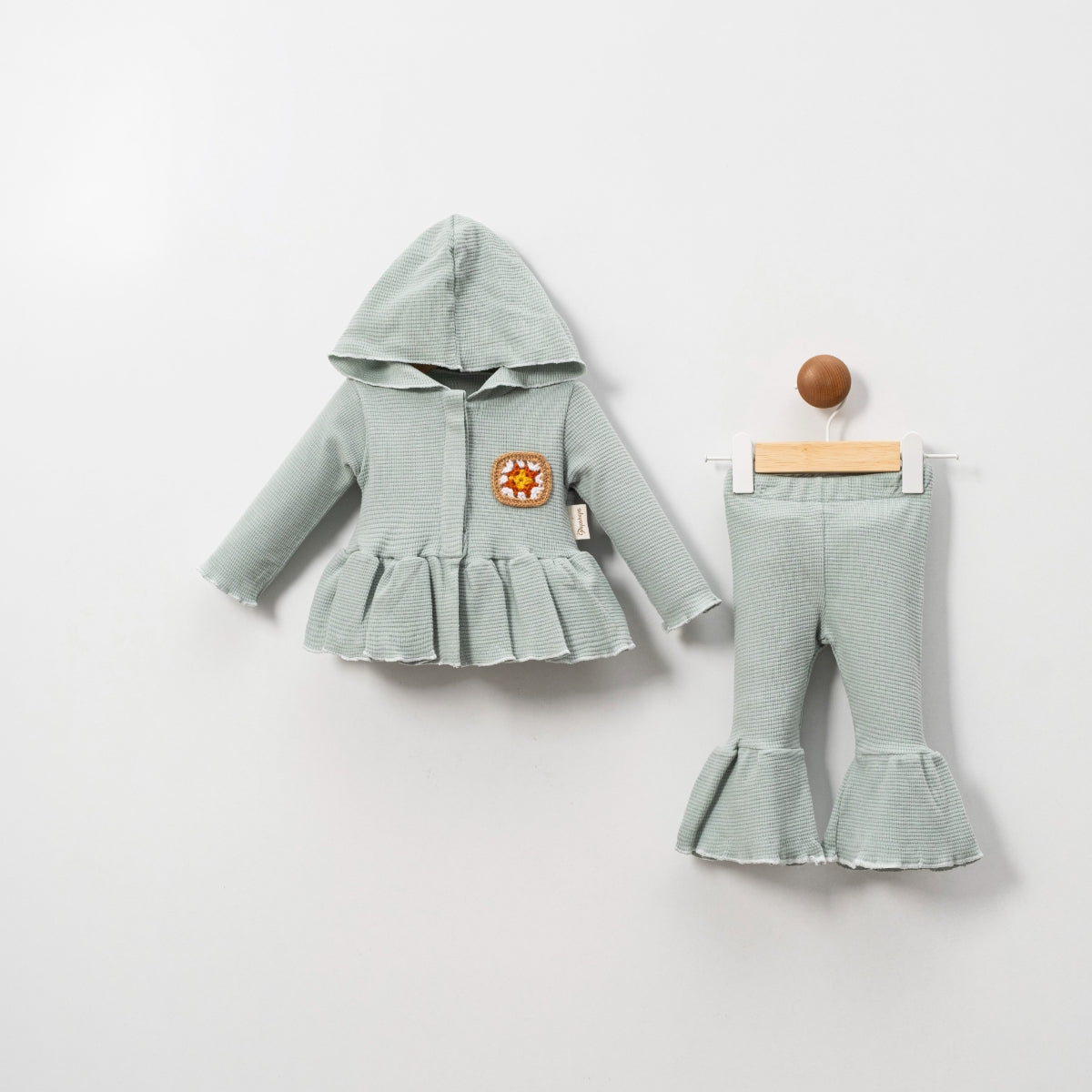 Hooded Cotton Baby Girl Set – Peplum Top & Ruffle Pants