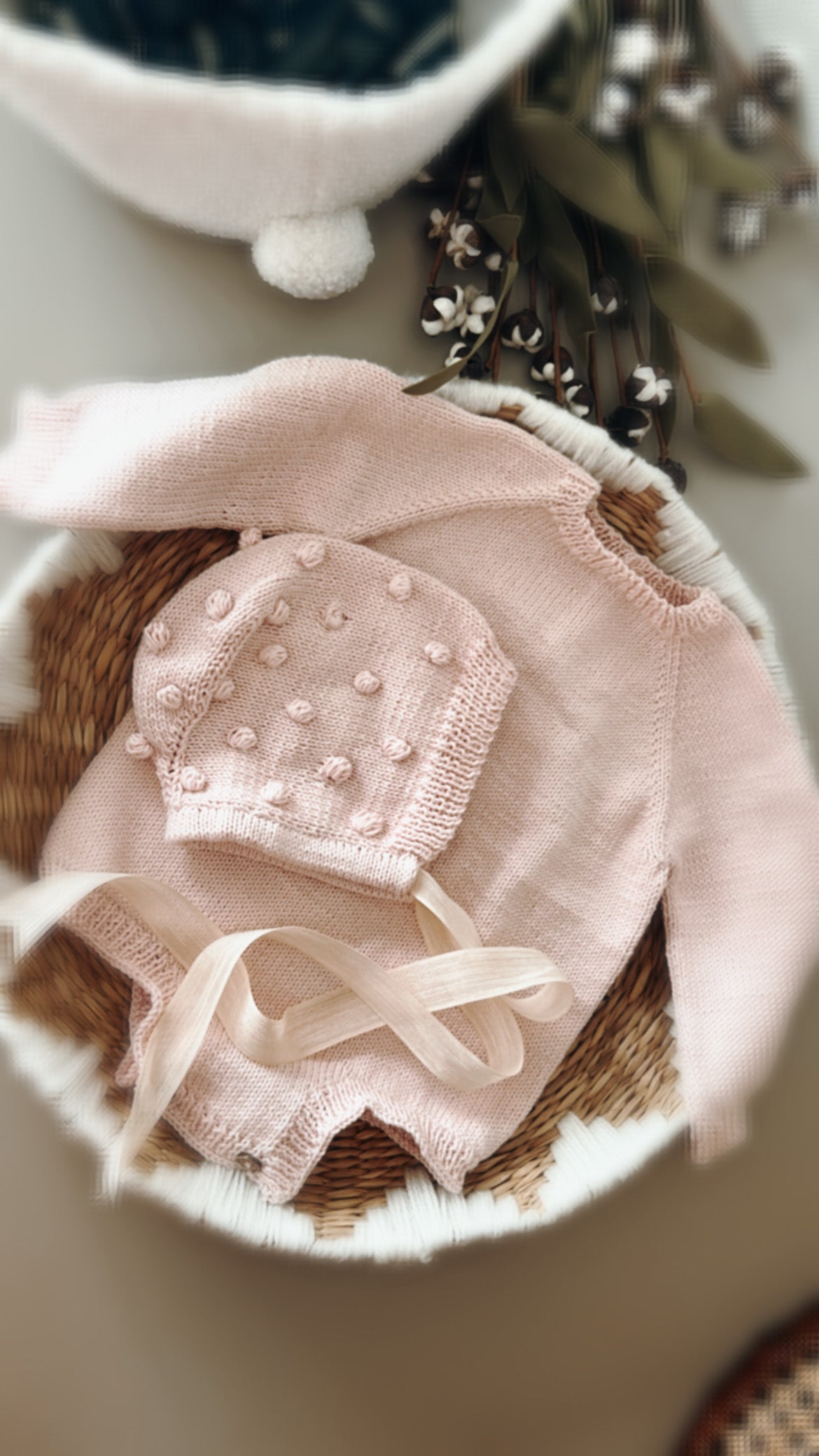 Gift for Newborn, Handknit Baby Romper for 0-6 M Newborn Baby, Handmade Baby Bonnet