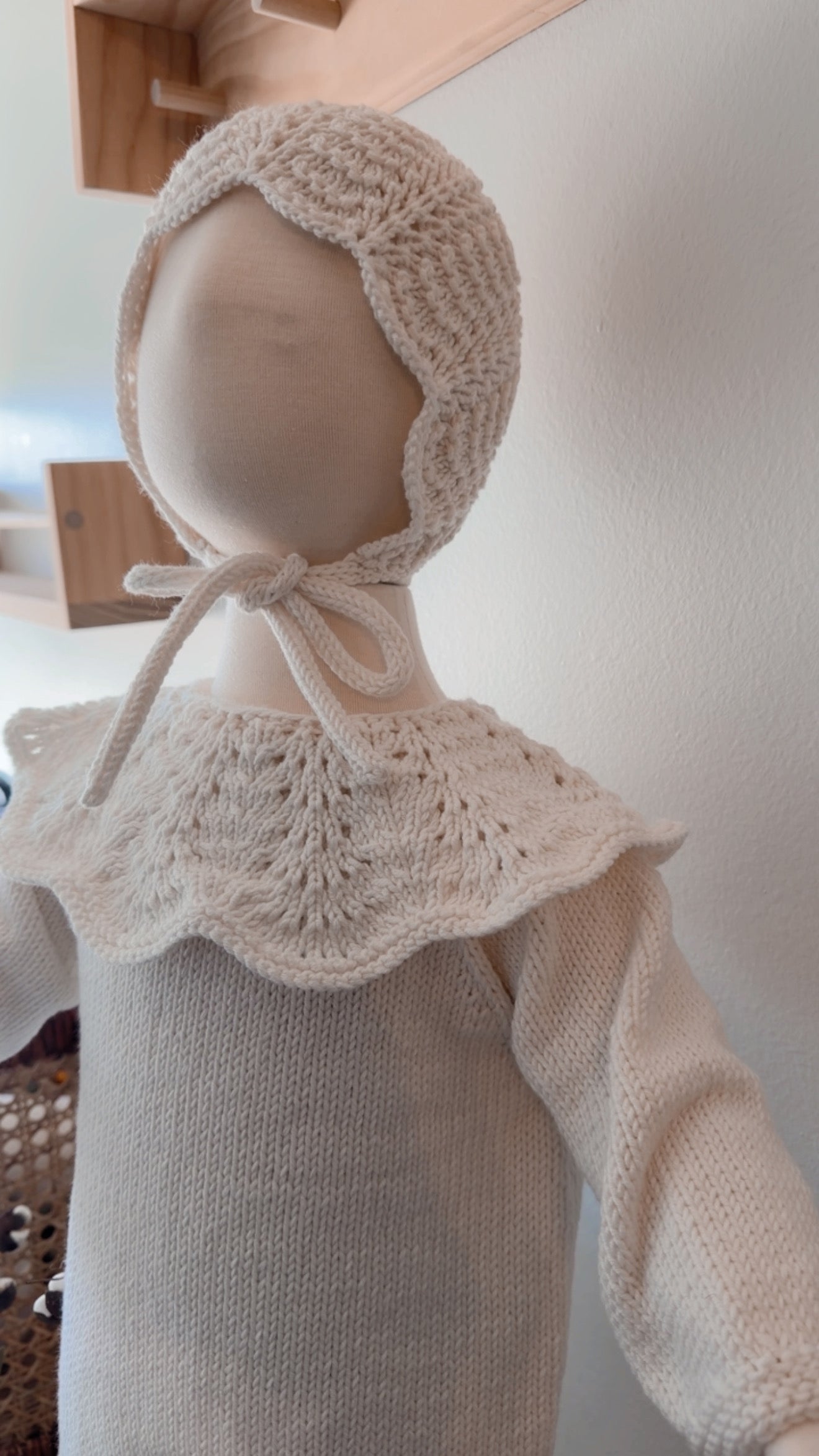 Gift for Newborn, Handknit Baby Romper for 0-6 M Newborn Baby, Handmade Baby Bonnet