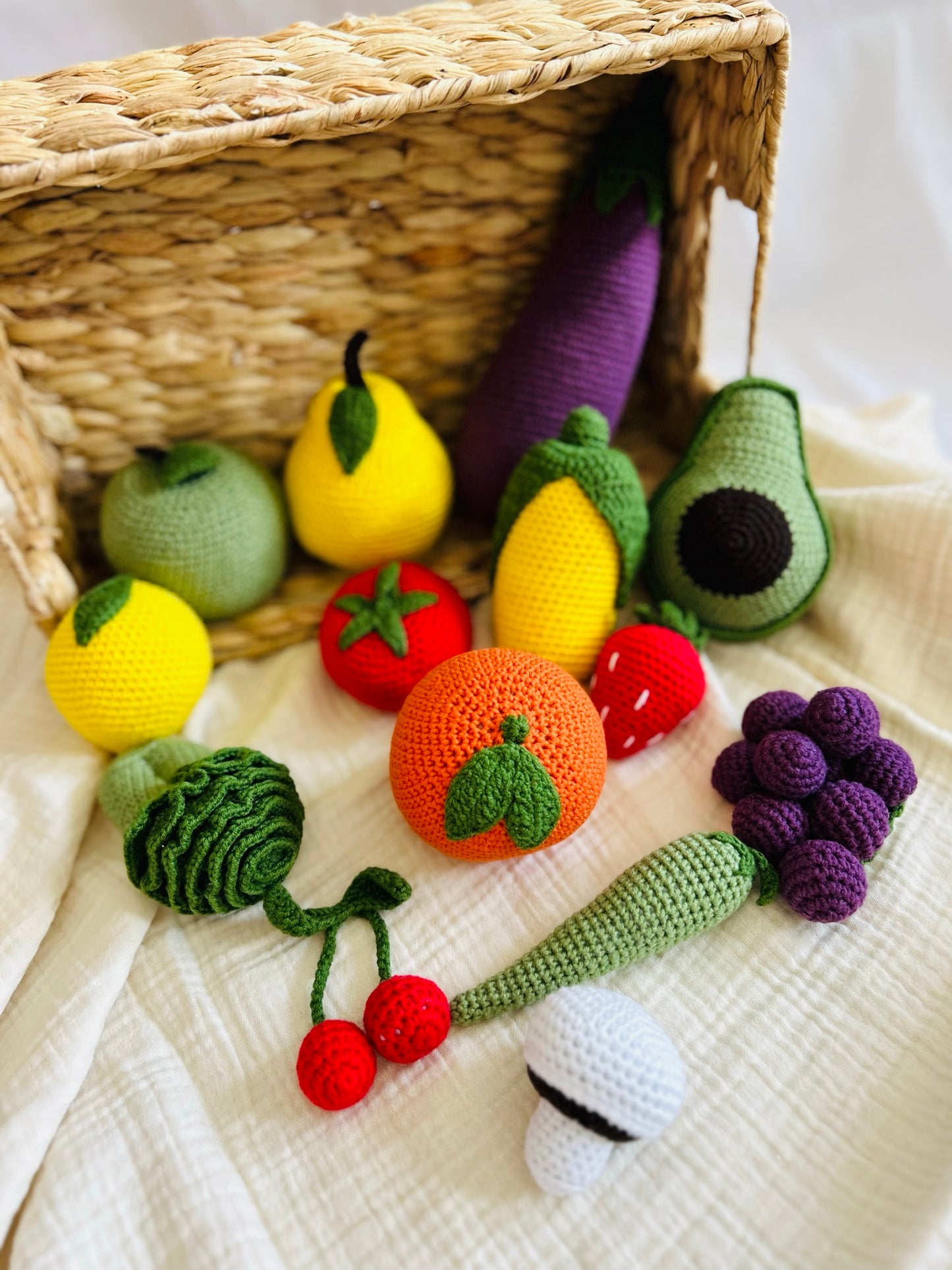 Crochet Pretend Foods, Crochet Fruits and Vegetables, 15 Pieced Handmade Food