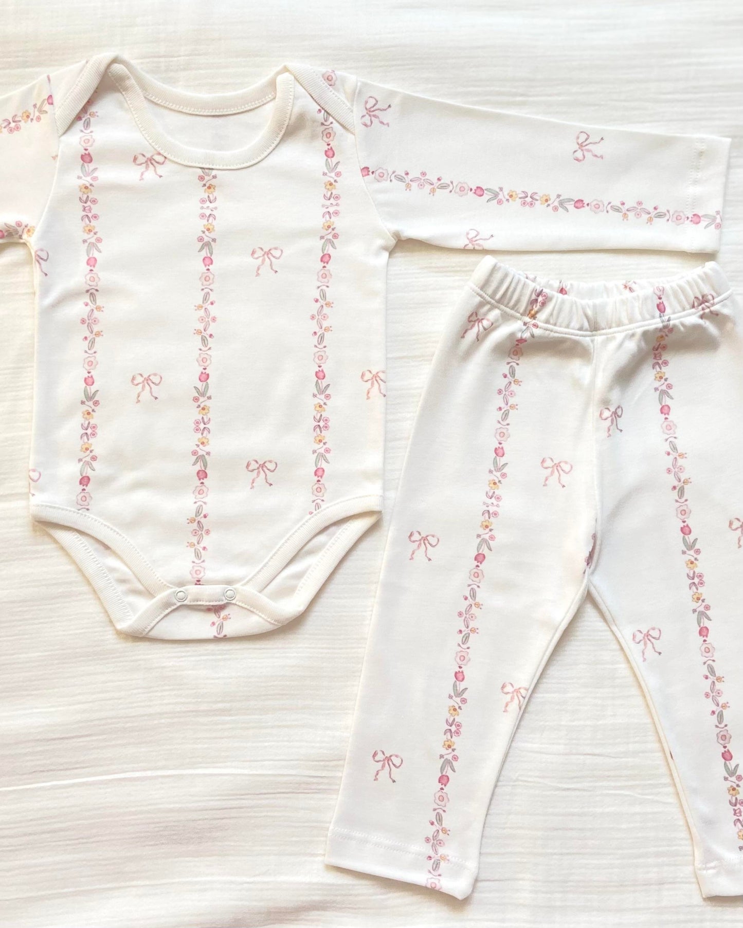 Bow Line – 2-Piece Organic Cotton Baby Set