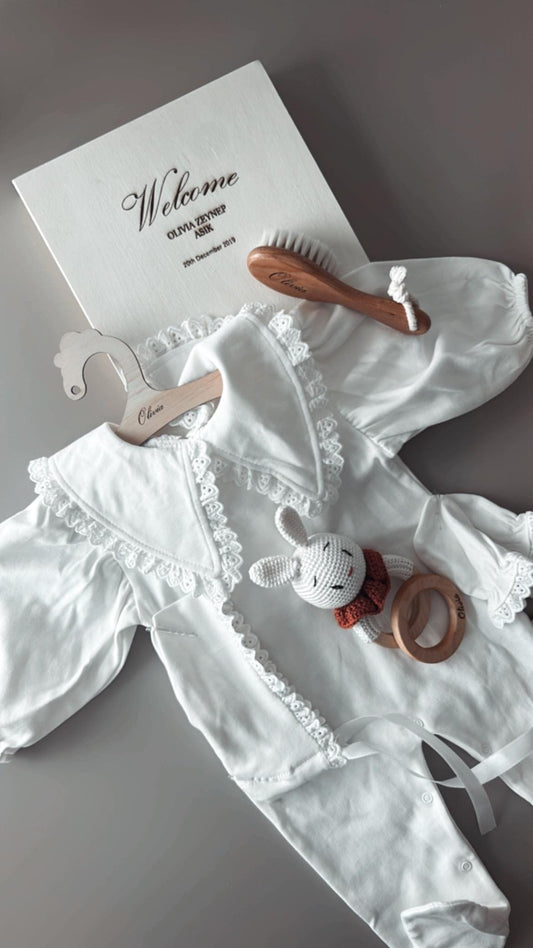 Personalized Baby Gift Box, Customized Baby Keepsake Box, Baby Girl Gift Set