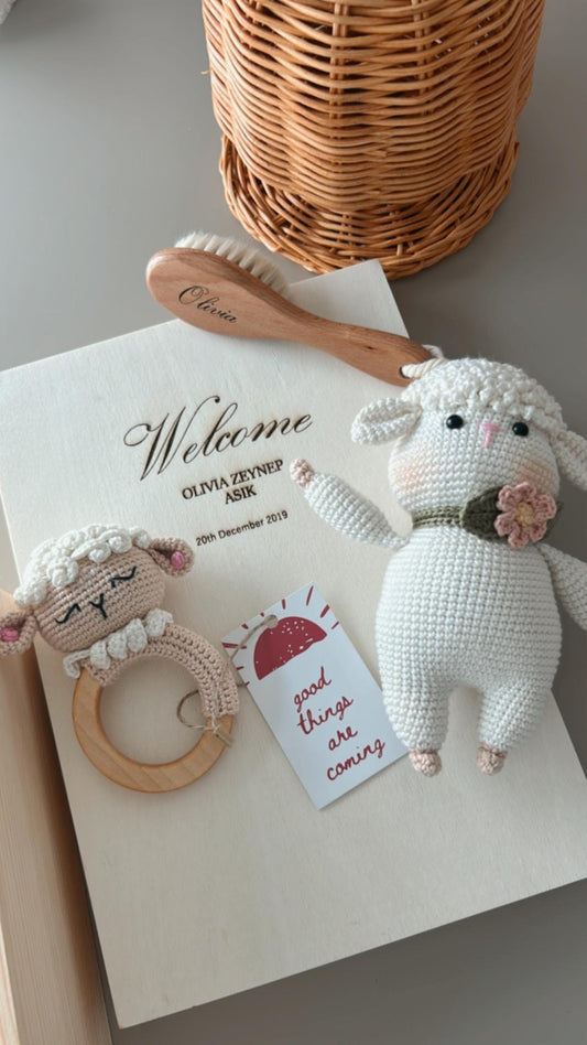 Personalized Baby Gift Box, Customized Baby Keepsake Box, Lamb Baby Gift Box
