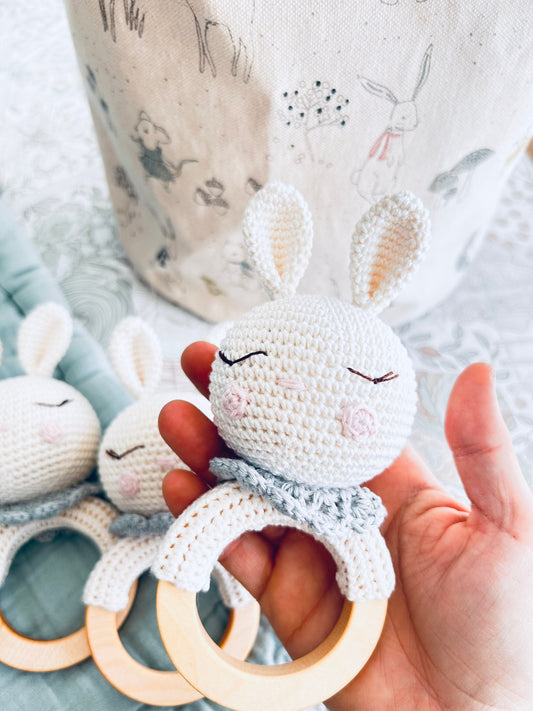 Gift for Newborn, Crochet Bunny Rattle, Amigurumi Rattle, Unisex Baby Shower Gift, Gift for Babies